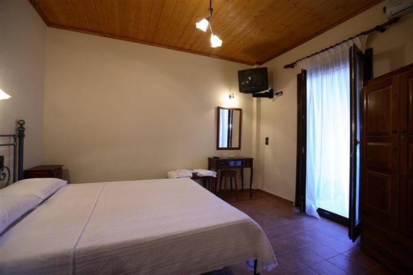 Mirsinia Apartments - Skopelos Loutraki  Buitenkant foto